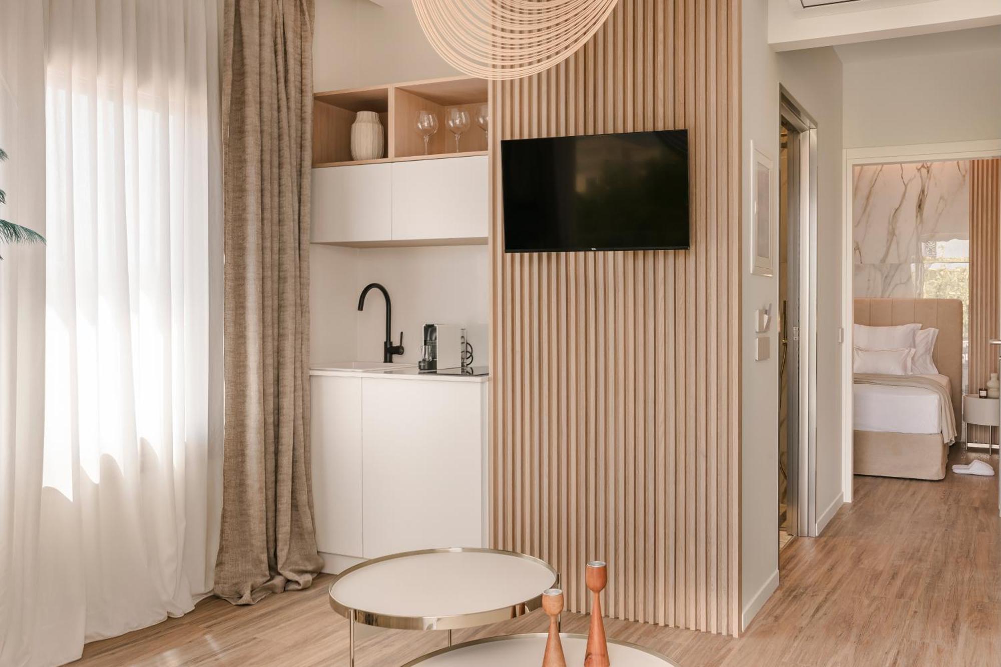 Piazza Suites ลิคชูรี ภายนอก รูปภาพ